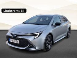 Silver Begagnad 2025 Toyota Corolla Style Kombi | 329 000 kr (Marknadspris)
