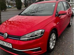 Röd Begagnad 2018 VW Golf VII Kombi | 120 000 kr (Lite dyr)