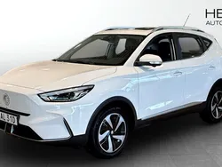 Vit (white) Begagnad 2022 MG ZS Luxury Sedan | 254 900 kr (Superpris)
