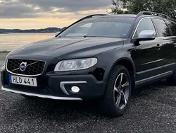 Svart Begagnad 2015 Volvo XC70 Momentum SUV | 115 000 kr (Marknadspris)