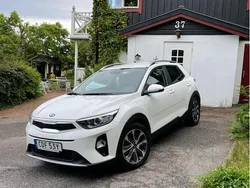 Vit Begagnad 2020 Kia Stonic Advance SUV | 169 000 kr (Bra pris)