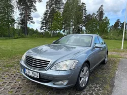 Grå Begagnad 2007 Mercedes S320 Sedan | 139 900 kr (Marknadspris)