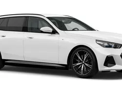 Vit Ny 2025 BMW 530e Comfort Edition Kombi | 755 200 kr (Marknadspris)