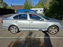 Silver Begagnad 2011 Skoda Octavia Elegance Halvkombi | 47 000 kr (Superpris)