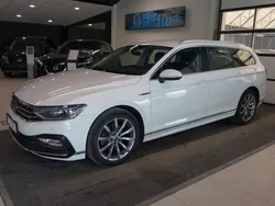 Vit Begagnad 2022 VW Passat GT Kombi | 299 000 kr (Marknadspris)