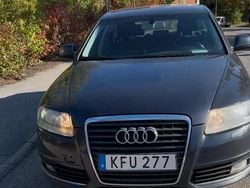Grå Begagnad 2010 Audi A6 Sedan | 70 000 kr (Dyr)