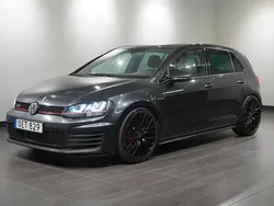 Grå Begagnad 2016 VW Golf VII GTI Halvkombi | 159 800 kr (Marknadspris)