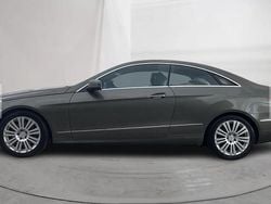 Grå Begagnad 2013 Mercedes E350 Sportkupé | 110 000 kr