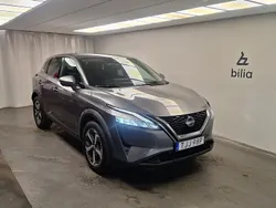 Grå Begagnad 2023 Nissan Qashqai N-Connecta SUV | 289 000 kr (Bra pris)