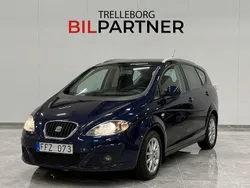 Mörkblå Begagnad 2009 Seat Altea XL Minibuss | 29 900 kr (Marknadspris)