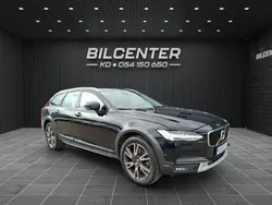 Svart Begagnad 2017 Volvo V90 CC Inscription Kombi | 229 900 kr (Marknadspris)