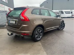 Brun Begagnad 2017 Volvo XC60 Standard SUV | 210 000 kr (Bra pris)