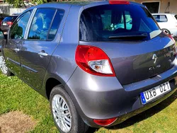 Grå Begagnad 2011 Renault Clio II Halvkombi | 26 500 kr (Marknadspris)