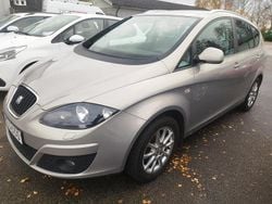 Ljusbrun (brun) Begagnad 2011 Seat Altea XL Minibuss | 59 900 kr (Lite dyr)