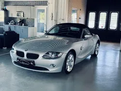 Ljusgrå Begagnad 2004 BMW Z4 Cab | 149 000 kr (Marknadspris)