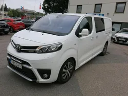 Vit Begagnad 2018 Toyota Proace Van | 259 900 kr