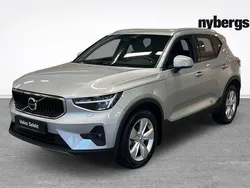 Silver Begagnad 2024 Volvo XC40 Core SUV | 339 000 kr (Marknadspris)