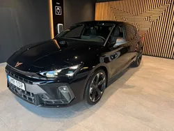 Svart Ny 2025 Cupra Leon Halvkombi | 329 000 kr