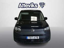Blå Begagnad 2022 VW Caddy Minibuss | 209 000 kr (Bra pris)