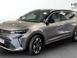 Grå (grey) Begagnad 2025 Renault Scénic Techno Minibuss | 519 000 kr (Marknadspris)