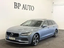 Ljusblå Begagnad 2016 Volvo V90 Kombi | 209 900 kr (Marknadspris)