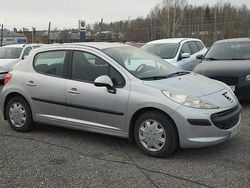 Ljusgrå (grå) Begagnad 2007 Peugeot 207 Halvkombi | 21 999 kr (Marknadspris)