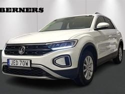 Vit Begagnad 2022 VW T-Roc Life SUV | 209 900 kr (Marknadspris)