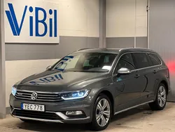 Mörkgrå (grå) Begagnad 2016 VW Passat Alltrack Kombi | 189 900 kr (Bra pris)