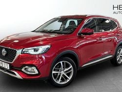 Röd (red) Begagnad 2021 MG EHS Luxury SUV | 209 900 kr (Marknadspris)