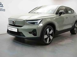 Grön Begagnad 2024 Volvo C40 SUV | 419 900 kr