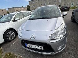 Silver Begagnad 2011 Citroën C3 Halvkombi | 45 000 kr (Marknadspris)