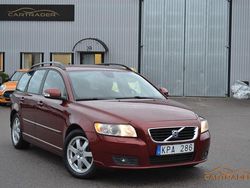 Röd Begagnad 2010 Volvo V50 Momentum Kombi | 64 900 kr (Lite dyr)