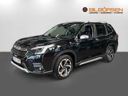 Svart Begagnad 2023 Subaru Forester SUV | 389 900 kr (Marknadspris)