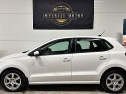 Vit Begagnad 2014 VW Polo Halvkombi | 69 900 kr (Bra pris)