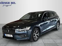 Mörkblå Begagnad 2023 Volvo V60 Core Kombi | 329 000 kr (Bra pris)