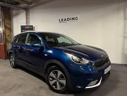 Blå Begagnad 2017 Kia Niro 3 SUV | 149 900 kr (Bra pris)