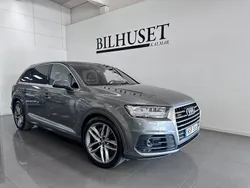 Grå Begagnad 2015 Audi Q7 S-Line SUV | 379 900 kr (Dyr)