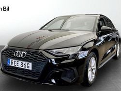Svart Begagnad 2022 Audi A3 Sportback Proline Halvkombi | 229 000 kr (Marknadspris)