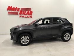 Mörkgrå Begagnad 2021 Toyota Yaris Active Halvkombi | 259 900 kr