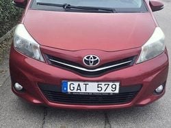 Röd Begagnad 2012 Toyota Yaris Active Halvkombi | 58 000 kr (Bra pris)