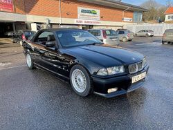 Svart Begagnad 1996 BMW 320 Cabriolet M Sport Cab | 44 900 kr