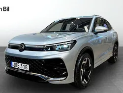 Silver Begagnad 2025 VW Tiguan R-line SUV | 489 900 kr (Lite dyr)