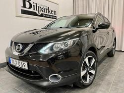 Svart Begagnad 2017 Nissan Qashqai SUV | 119 900 kr (Marknadspris)