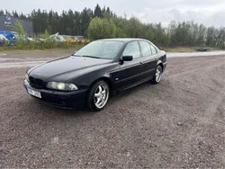 Svart Begagnad 2002 BMW 530 M Sport Sedan | 28 000 kr