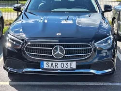 Svart Begagnad 2023 Mercedes E220 Kombi | 375 000 kr (Bra pris)