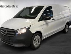 Vit (white) Ny 2025 Mercedes Vito Minibuss | 548 625 kr (Marknadspris)