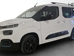 Vit (white) Begagnad 2022 Citroën e-Berlingo Shine Minibuss | 279 900 kr