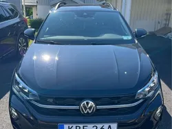Svart Begagnad 2023 VW Taigo R-line SUV | 254 000 kr (Bra pris)