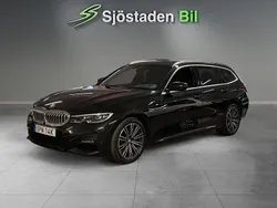 Svart Begagnad 2021 BMW 320 M Sport Kombi | 304 900 kr (Marknadspris)