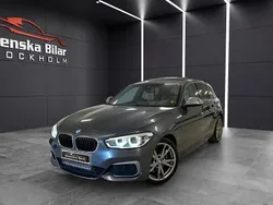 Grå Begagnad 2016 BMW M140 M Sport Halvkombi | 399 900 kr (Marknadspris)